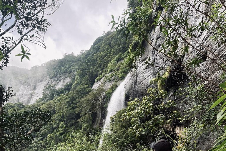 Kandy: Knuckles Mountain Range 2-Day Trekking Tour