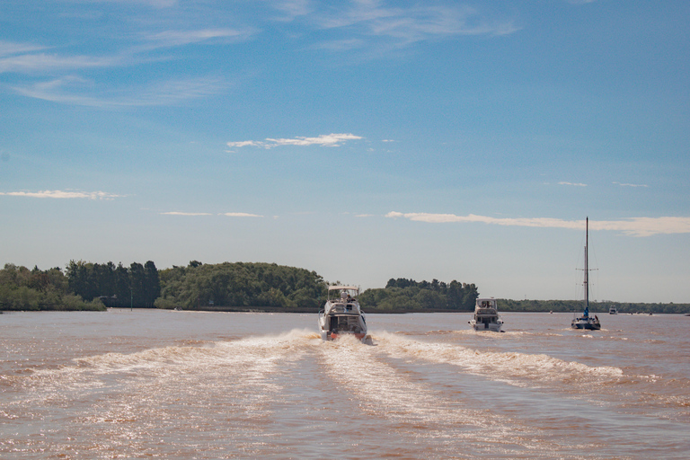 Buenos Aires: &quot;Ticket&quot;- 2hs of Navigation Premium to Tigre