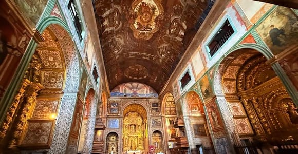 Funchal: Tuk-Tuk Tour Through Golden Altars & Views