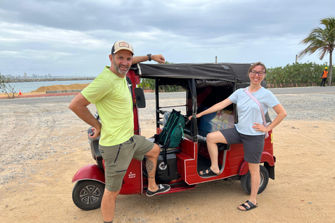 From Negombo: Colombo City Tour by Tuk Tuk with Hotel Pickup