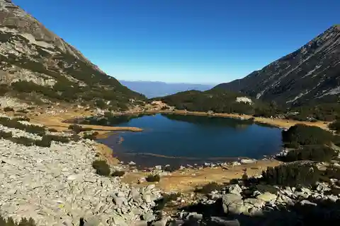 Pirin Lakes UNESCO Hike – Small Group Tour from Sofia