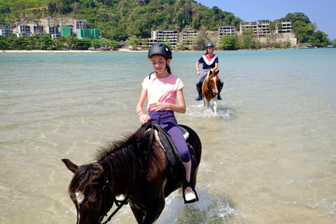 Aventure équestre sur la plage de PhuketÉquitation 16h00