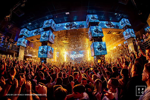 Prague : Boat Party with Afterparty at EPIC Prague : New Year Boat Party with Afterparty at EPIC