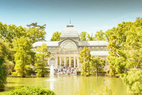 Madrid: Retiro Park Deluxe with Hidden Stories Small Group El Retiro Tour + Rum Tasting