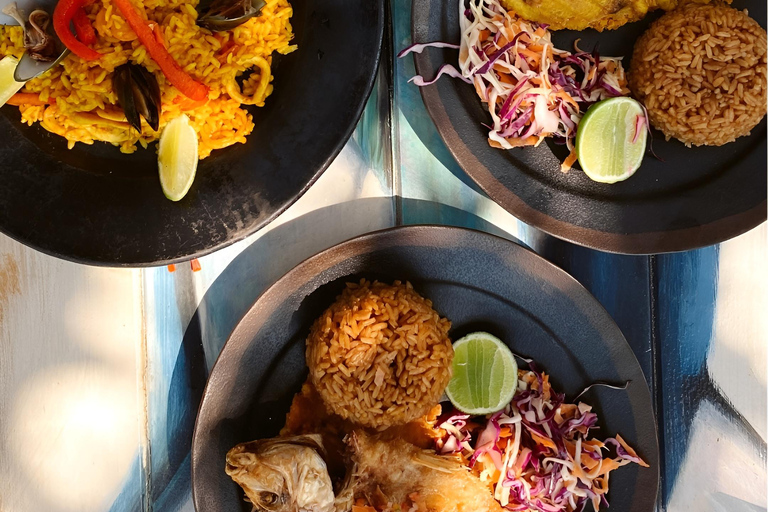 Cartagena: Fénix Beach Club Day Trip with Boat Transfer