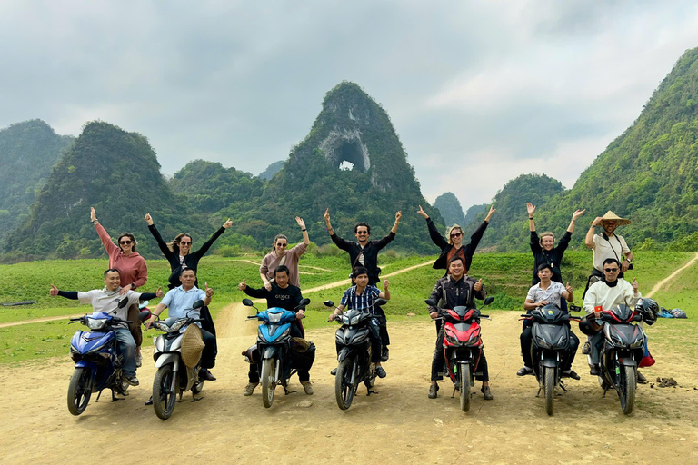 Cao Bang: Ban Gioc Waterfall Day Tour by Motorbike or Car Full-Day Car Tour with a Local Guide