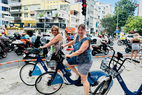 Vanuit Phu My Haven: Ho Chi Minh Stad Excursie Tocht langs de kustVanuit Phu My Haven: Ho Chi Minh Stad Tour