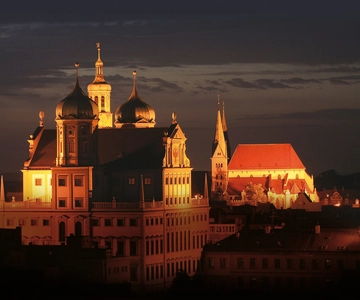 Augsburg: excursão a pé noturna guiada iluminada