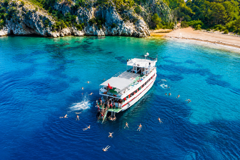 Hisarönü: Aegean Islands Boat Trip with Lunch & Soft Drinks