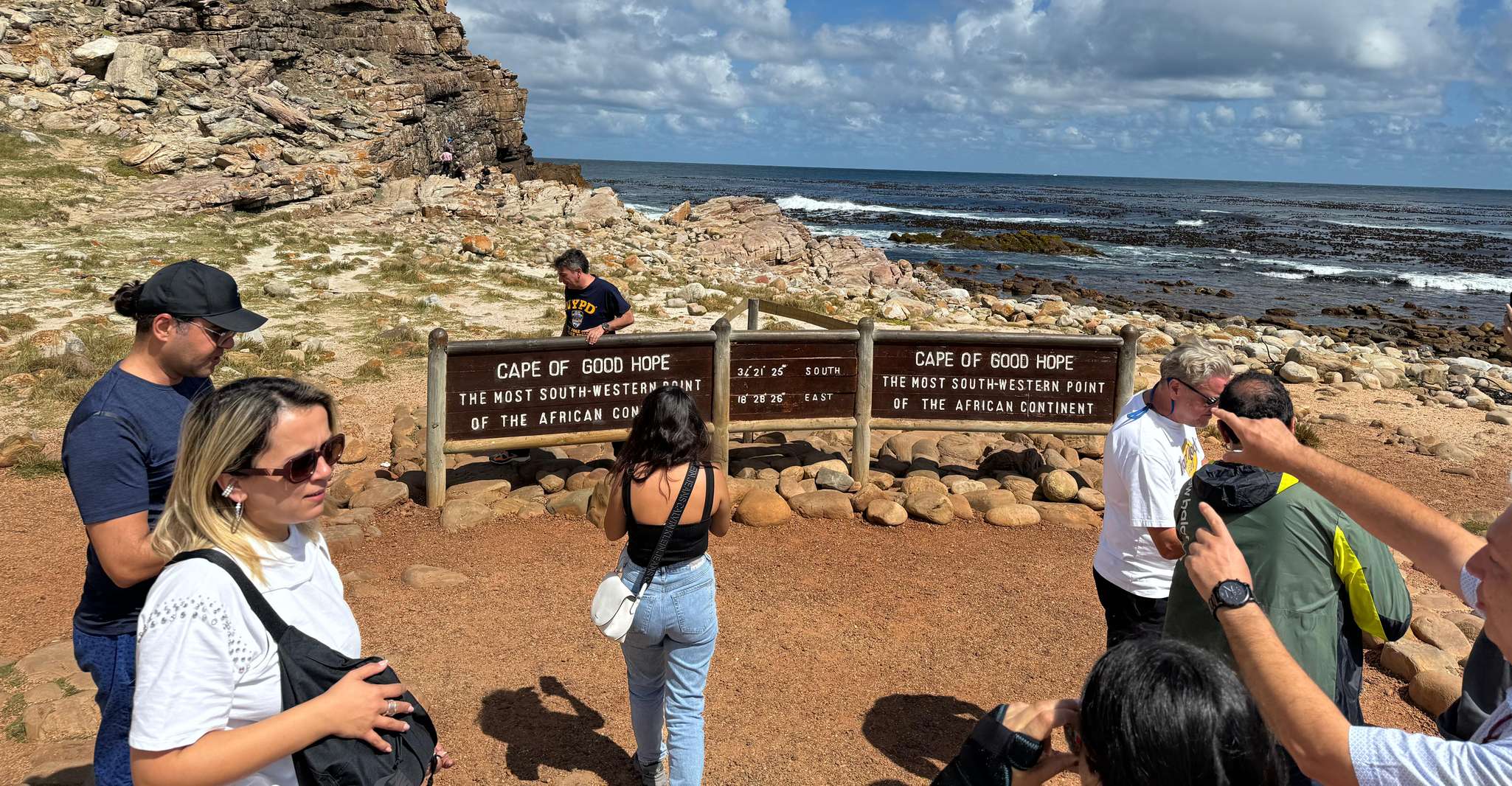 Private Tour, Cape Point, Penguin Beach, Chapmans Peak &more - Hizvo