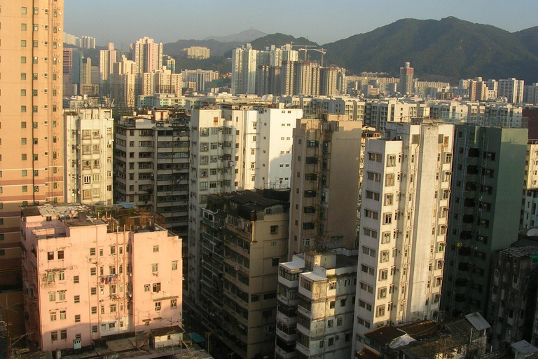 Hong Kong: Hidden Gems and Local Secrets Private Tour