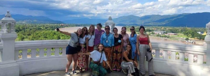 Chiang Rai journée complète : 7 sites populaires avec buffet thaïlandais