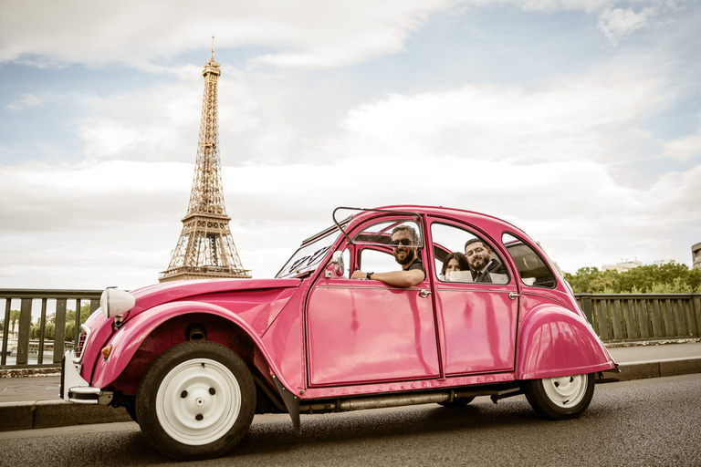 Paris : visite privée d'une demi-journée en Citroën 2CV rose