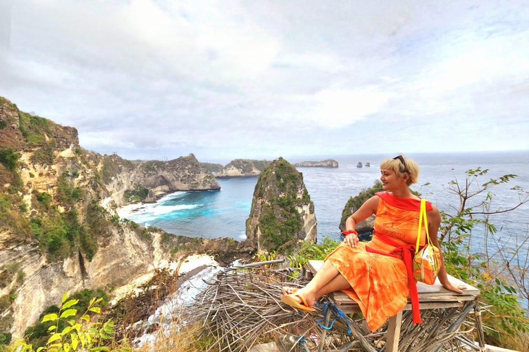 Nusa Penida : Visite guidée d&#039;une journée avec un chauffeur local comme guide