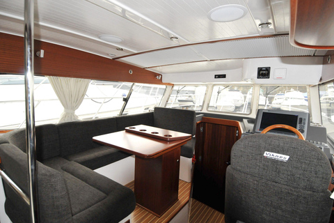 Bergen: Sea Safari with fishing and hauling of crab pots