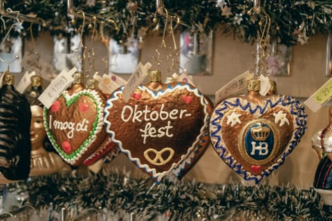 Munich: 4-Hour Oktoberfest Private Tour with Local Guide