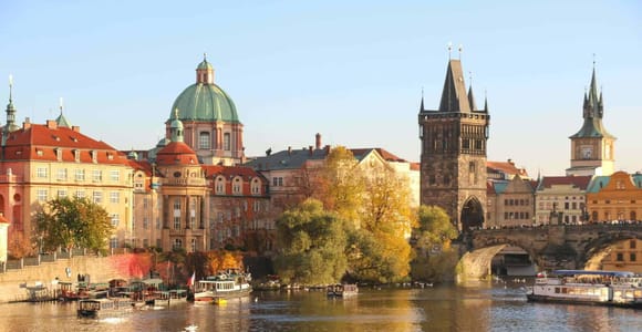 Prague: 4-Day City Tour with Cesky Krumlov Excursion & Hotel