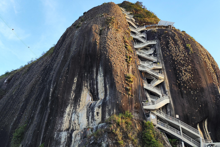 Guatapé & El Peñol: Luxury Protocol and Private Sailing GUATAPÉ PLUS