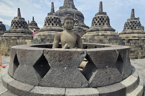Yogyakarta Selogriyo Trek & Borobudur Drone Adventure