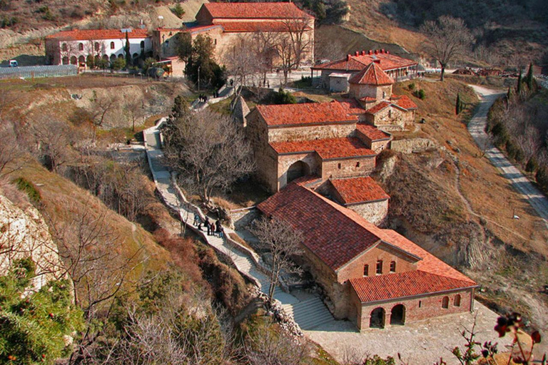 Tbilisi: Shiomgvime Monastery & Limestone Canyon Tour