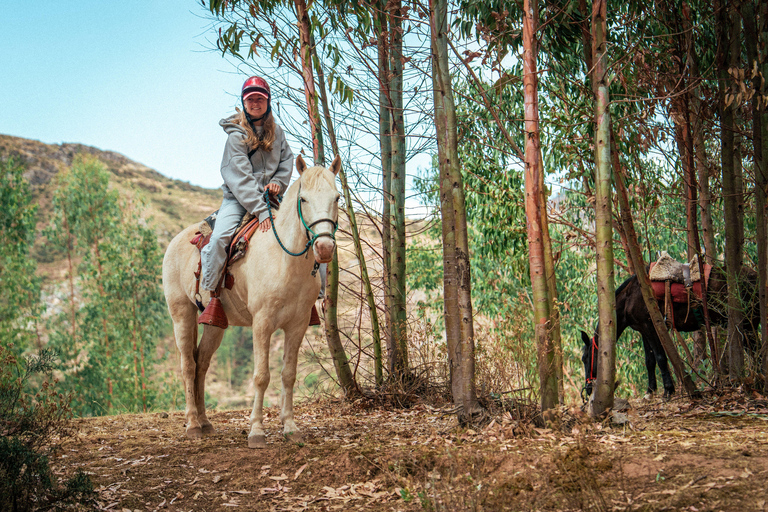 Cusco: Horseback Riding and Pachamama Ceremony Tour