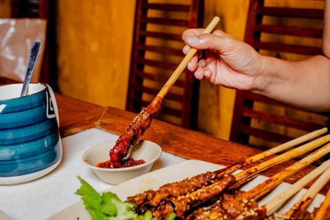 Hoi An Bites Food Tour with 15+ Tastings