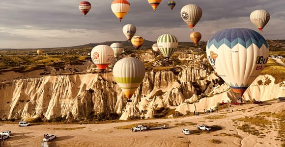 Cappadocia: Sunrise Hot Air Balloon in Göreme and Transfer