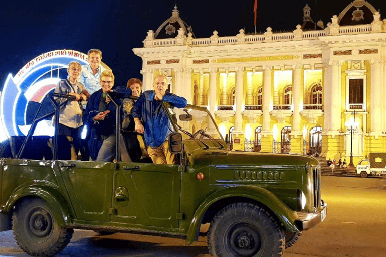 Historische jeeptour door Hanoi: een voorproefje van cultuur, bezienswaardigheden en plezierHistorische legerjeep van Hanoi: een voorproefje van cultuur, bezienswaardigheden en plezier