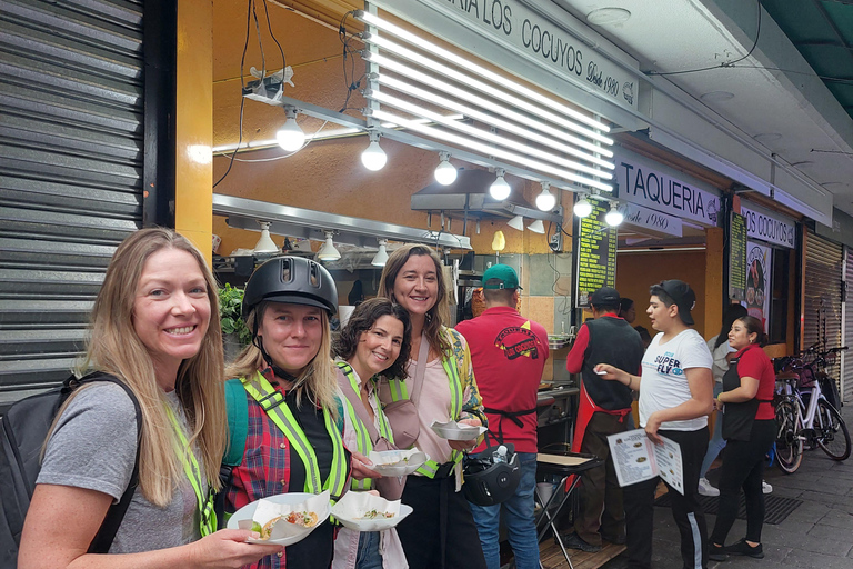 Taco Bike Tour - Mexico City Downtown