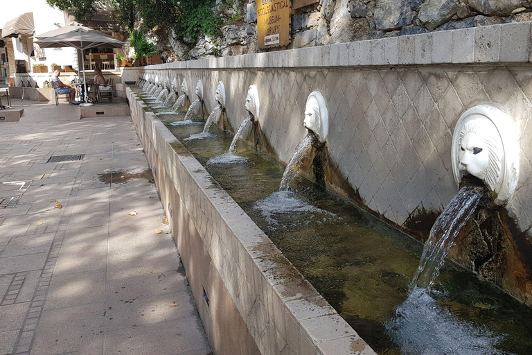 Rethymno: Private tour to Preveli Beach & Spili Village