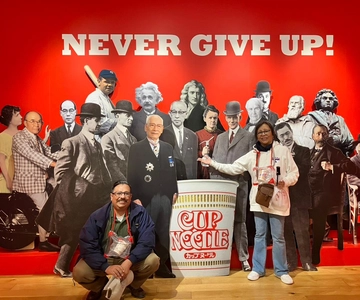 Visita ao museu Cup Noodles com guia