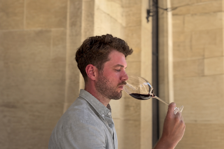 Bayeux: Discover French Wine with 6 Wines & Cheese Pairings