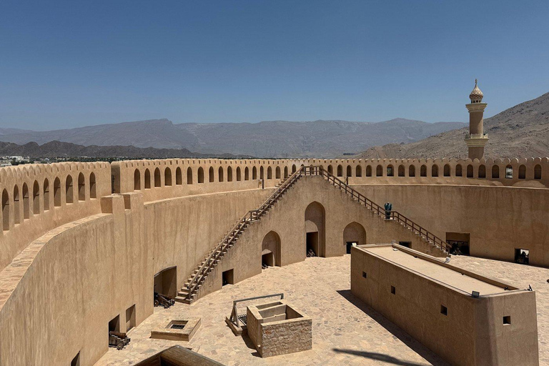 Muscat: Nizwa, Jabreen Castle & Bahla and more Sharing Tour