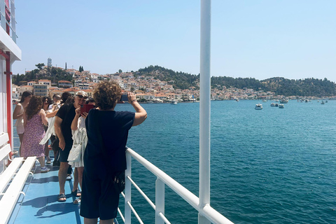 Isola di Poros: escursione di un giorno in autobus da Atene con bagno