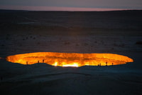 Darvaza Day Tour (Darvaza gas crater, Karakum desert) - Housity
