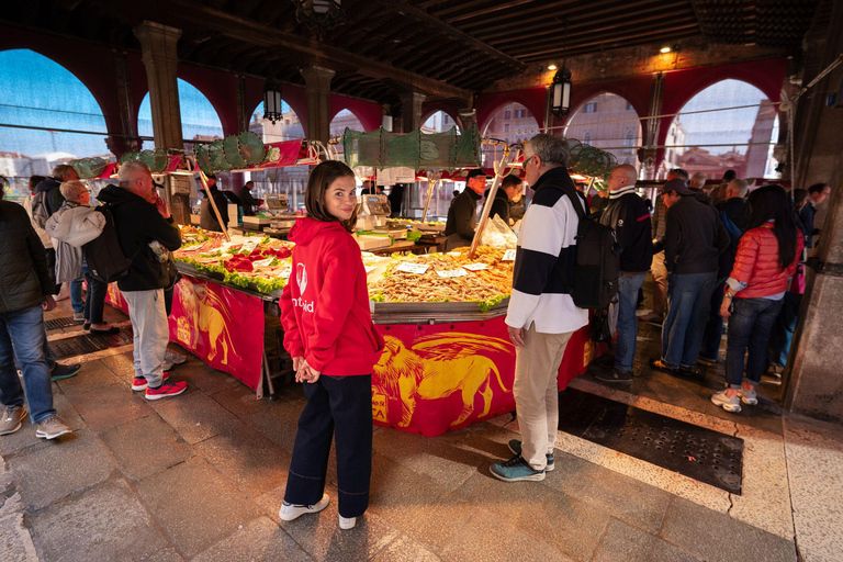 Uncommon Venice: Hidden Gems Walk with Rooftop & Tastings Small Group Tour