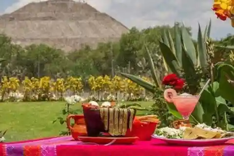 Visite de Teotihuacan en minibus panoramique