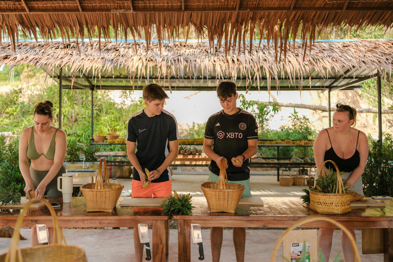 Krabi:Tur till elefantreservat nära Ao Nang