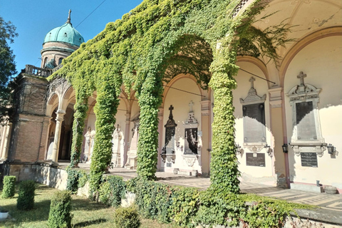 Zagreb: Mirogoj Cemetery & Medvedgrad Castle Echoes of Time: Mirogoj & Medvedgrad