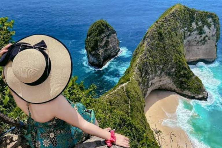 From Bali: Nusa Penida Snorkeling and Sightseeing Day Trip