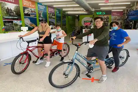 Miami: South Beach Tandem Bike Rental