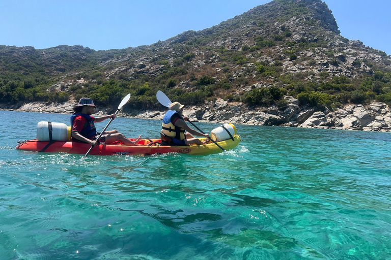 Saint-Florent: Sea kayak excursion in the Agriates desert Saint-Florent: Sea Kayaking Excursion in the Agriates Desert