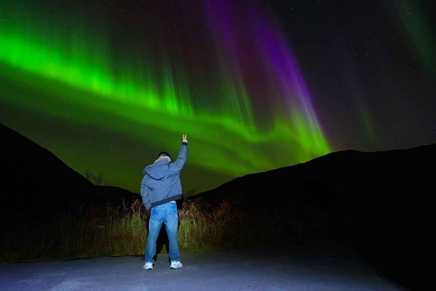 Tromsø: Northern Lights Chase with Local Guide & Free Photos