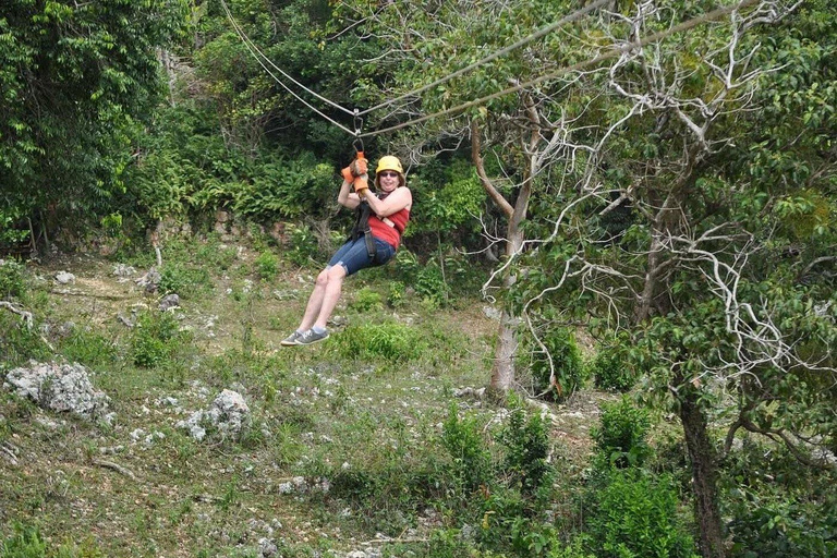 Puerto Plata: Zipline, Damajagua Falls, and City Tour