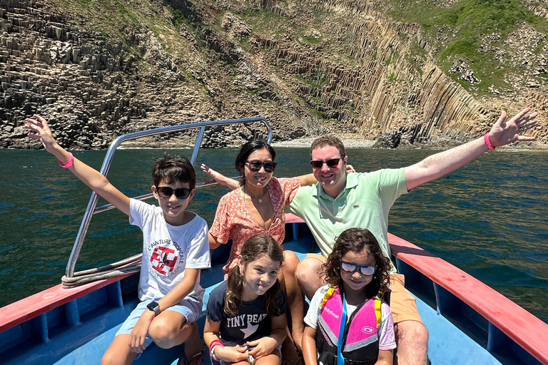 Hong Kong Geopark: Volcano Sightseeing & Hidden Coral Snorkeling Experience (Private) Volcano Sightseeing & Snorkelling Experience