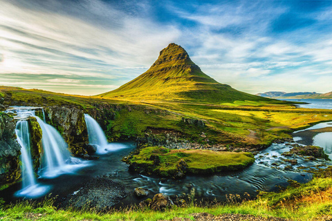 Półwysep Snaefellsnes i Kirkjufell - wycieczka w małej grupiePółwysep Snaefellsnes i wycieczka w małej grupie do Kirkjufell