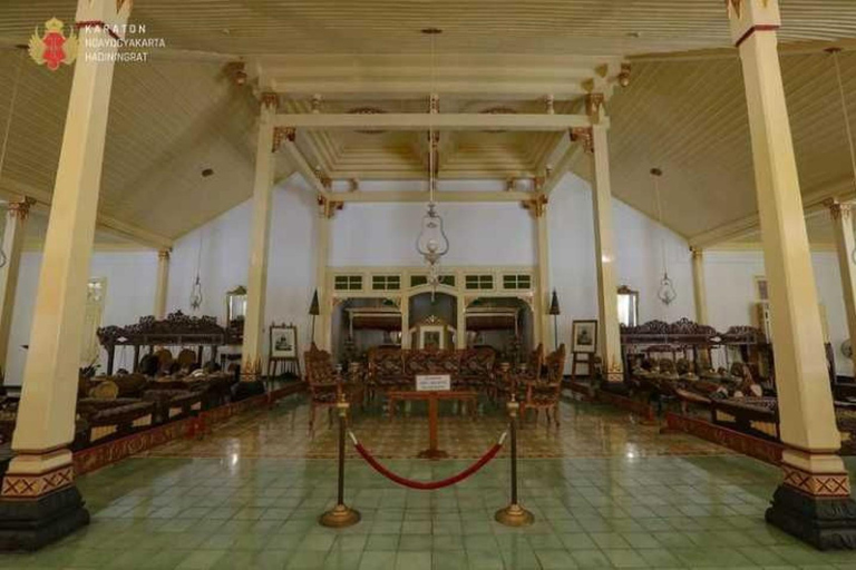 Yogyakarta City Tour; Kraton, Water Castle, Prambanan Sunset