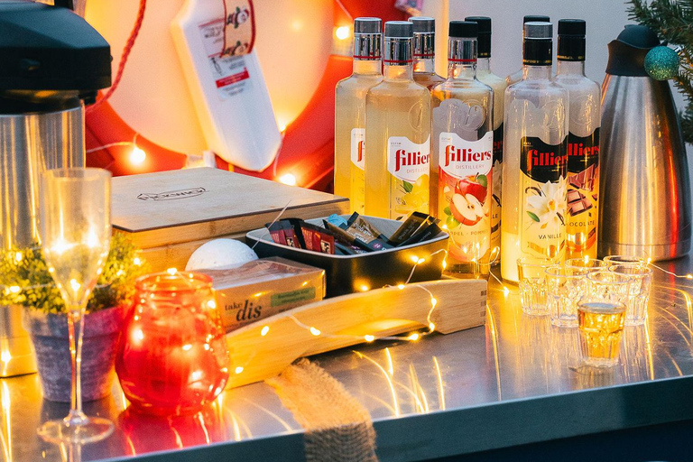 Antwerp: Private Harbor Cruise with Aperitif near the MAS XL Antwerp: Private Harbor Cruise with Aperitif near the MAS