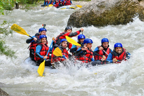 Rápidos de Montreal: Aventuras de rafting con todo incluido