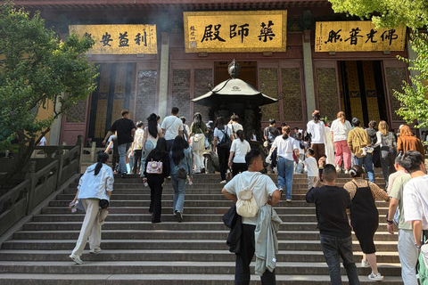 Hangzhou Day Tour: Lingyin Temple + Tea Culture Experience
